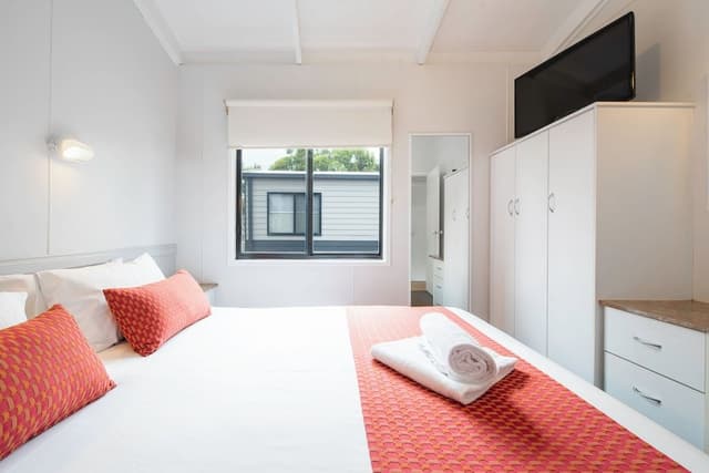 Deluxe Cabin