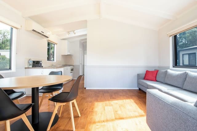 Deluxe Cabin
