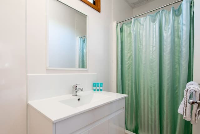 Ensuite Cabin