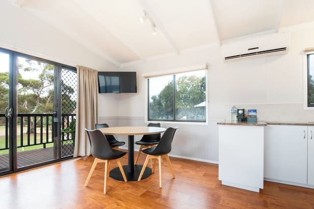Deluxe Cabin
