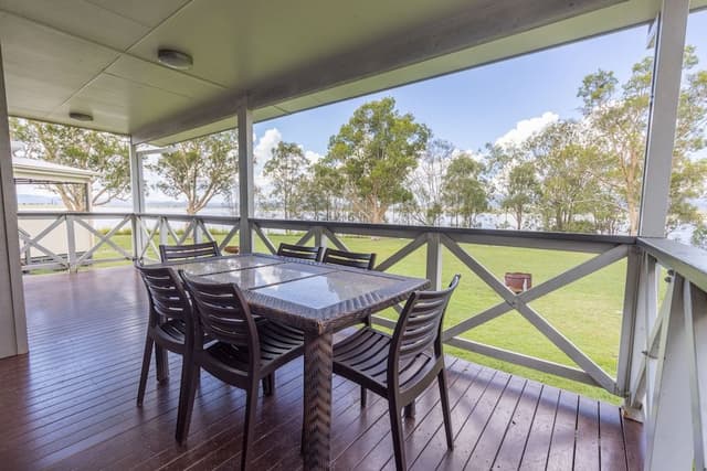 Lakeview Villa