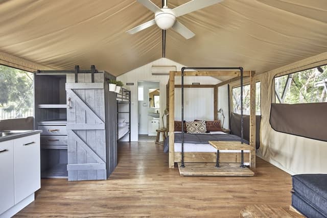 Safari Tent