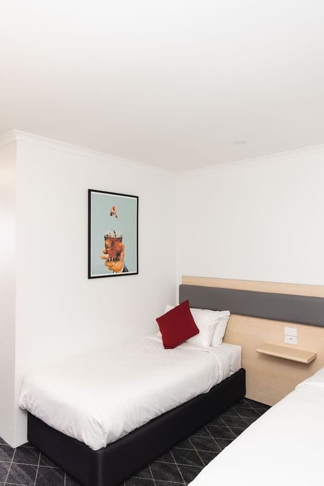 One Queen & One Single Bed
