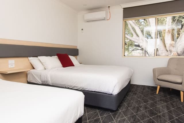 One Queen & One Single Bed