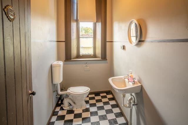 House, 3 Bedrooms