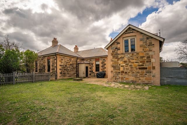 House, 3 Bedrooms