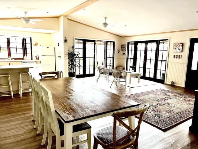 Family House, 4 Bedrooms