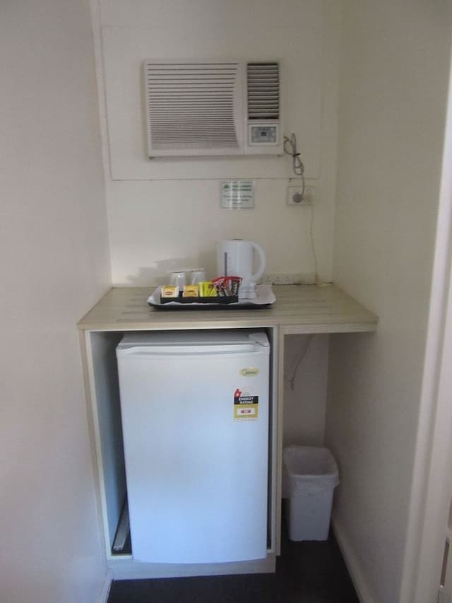 Basic Double Room