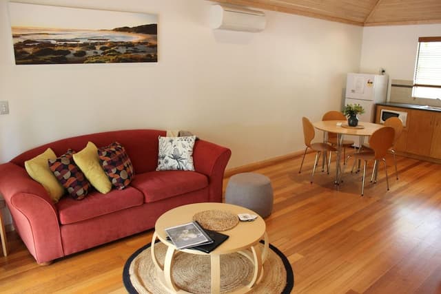 Jewel Cottage