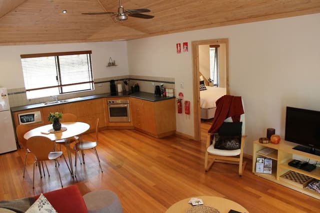 Jewel Cottage
