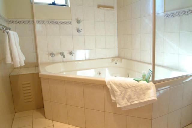 Family Room (Victoria Family Spa Room)