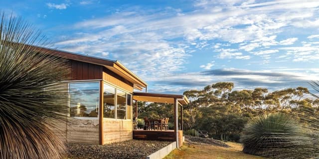 Luxury Villa, 1 King Bed, Valley View, Slope side