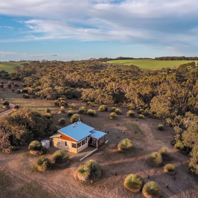Luxury Villa, 1 King Bed, Valley View, Slope side
