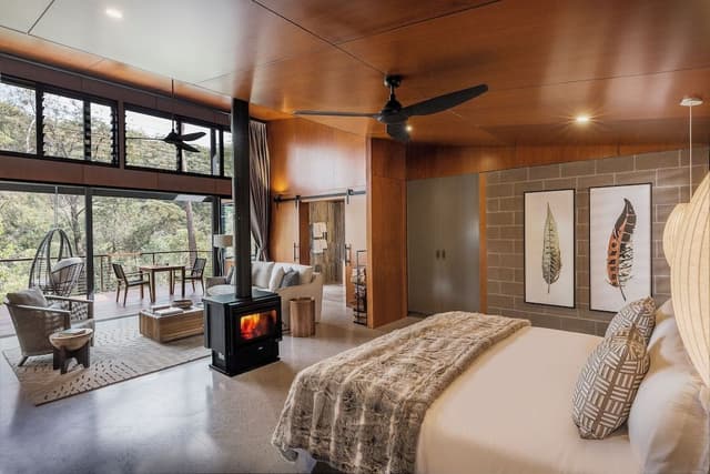 Escarpment Suite