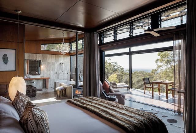 Luxury Bush Suite