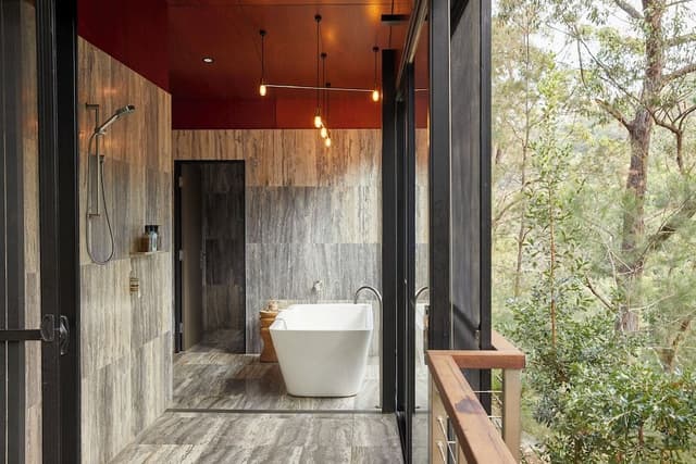 Escarpment Suite