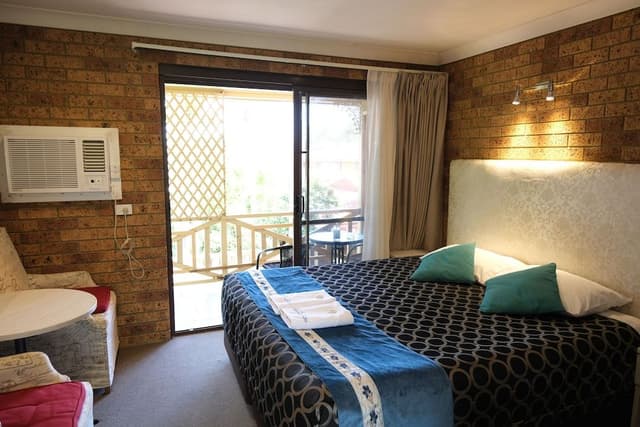 King Room with Balcony (Upstairs Room)