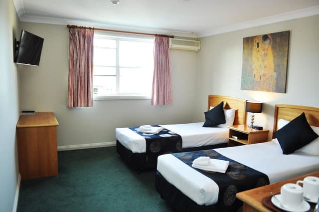 Standard Room, Non Smoking (Twin Room)