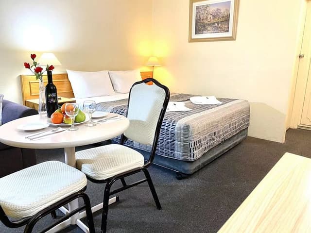 Queen Room