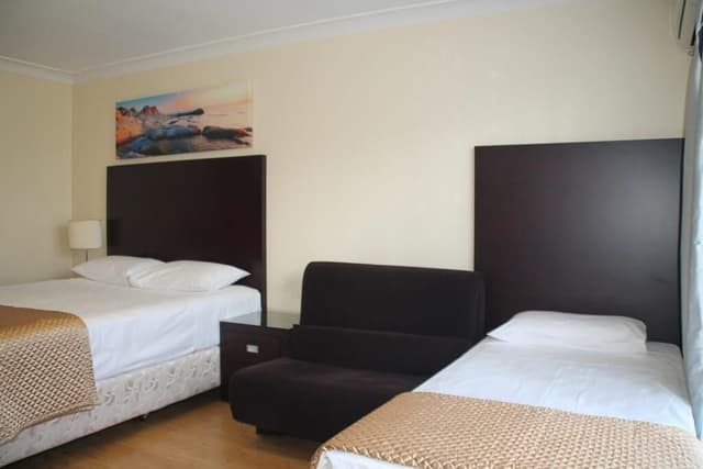 Triple Room - Disability Access