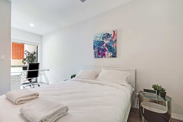 City Apartment, 2 Bedrooms