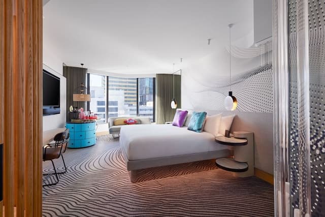 Standard Room, 1 King Bed, River View