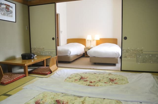 Twin Room with Tatami Area, Smoking