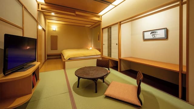 Standard Room with Tatami Area & Open-Air Bath, Non Smoking
