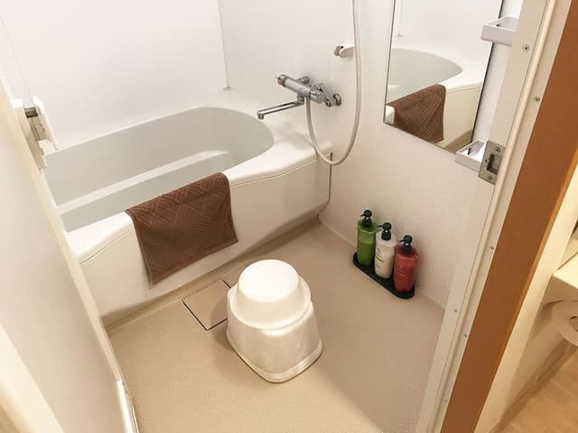 Semi Double Room