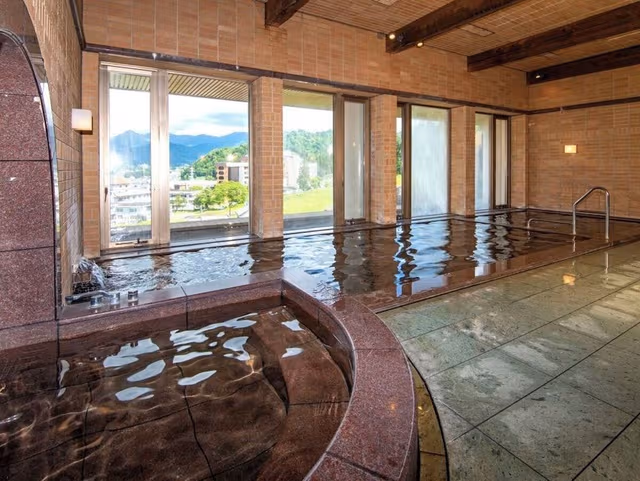 Quadruple Room, Non Smoking, Mountain View