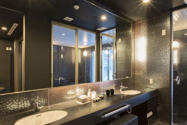 Standard Suite