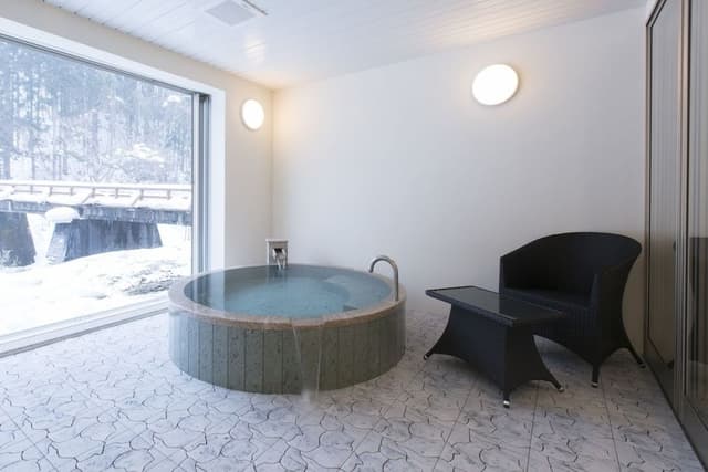 Japanese Modern Suite, Large Twin