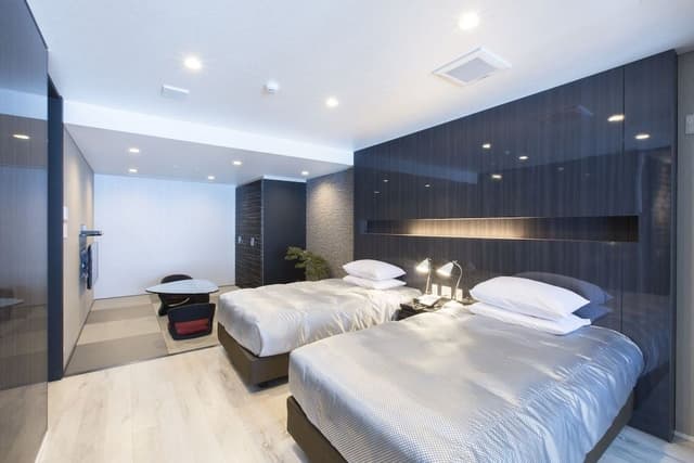 Japanese Modern Suite, Large Twin