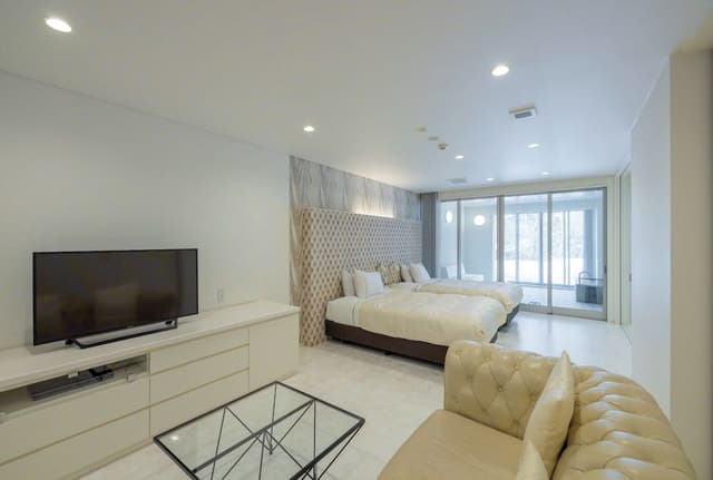 Standard Suite