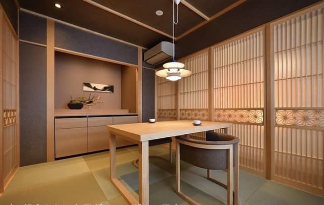 TAKE Suite with Private Bathroom and Dining room