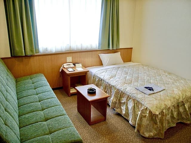 Single Room, Smoking (Room Only 4)