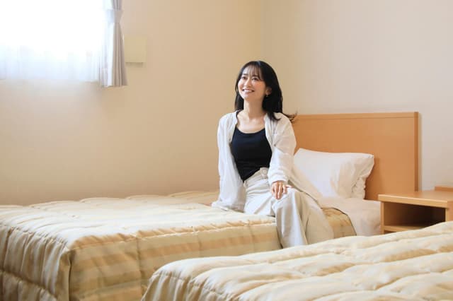 Twin Room for 2 People with Private Bathroom