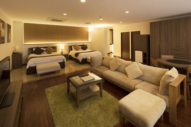 Premium Suite