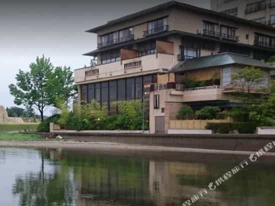 Waraku Onsen Nihon No Yado Notoraku