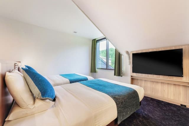 Renovated Premier Twin Room, Non Smoking