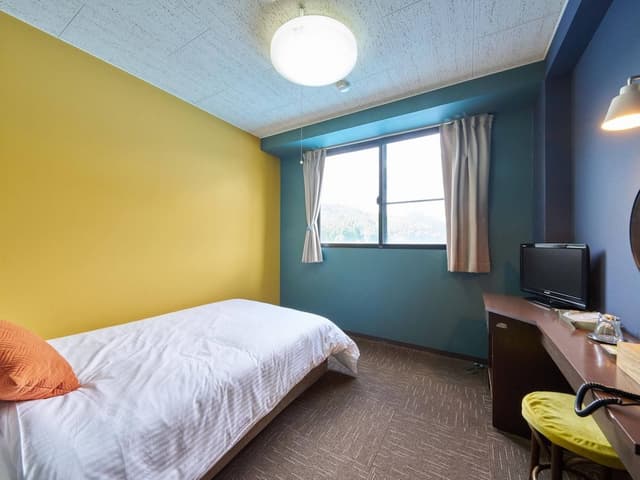Standard Single Room