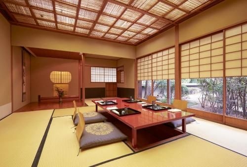 ทากานาวะ ฮานาโคโระ อิน แกรนด์ พรินซ์ โฮเทล ทากานาวะ (Takanawa Hanakohro in Grand Prince Hotel Takanawa)4