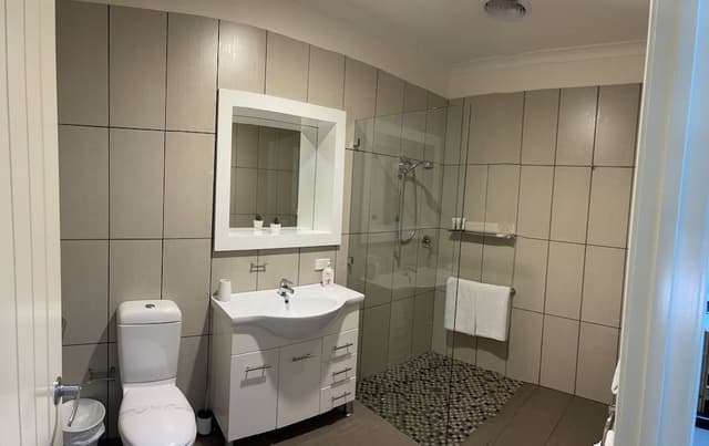 Family House, Multiple Bedrooms