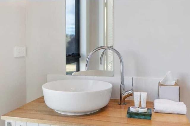 Panoramic Studio, 1 Queen Bed, Ocean View, Sea Facing (Adrift #1)