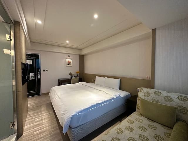 Business Double Room