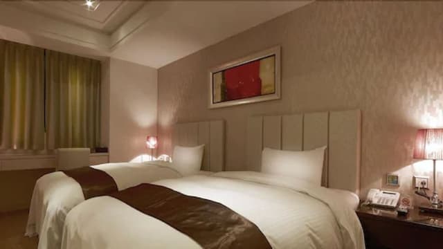 Standard Twin Room