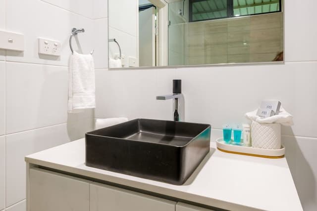 Deluxe Apartment, 3 Bedrooms, 2 Bathrooms, Garden View