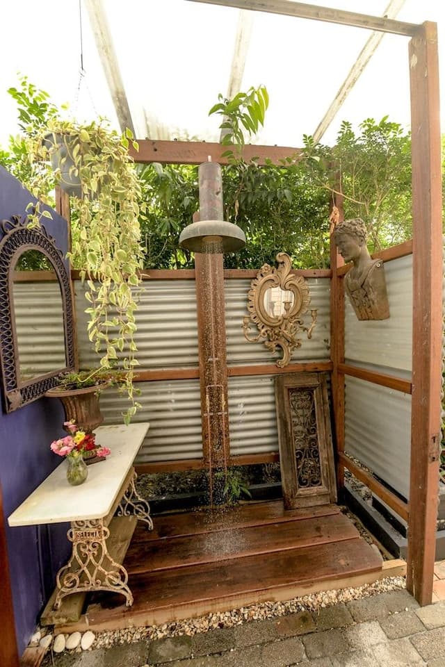 2 Bedrooms, Garden View Apartment