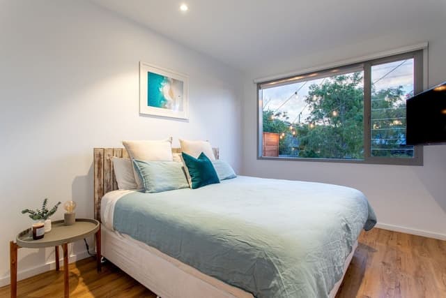 House, 2 Bedrooms, Kitchen, Beachside