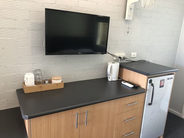 Basic Room, Ensuite